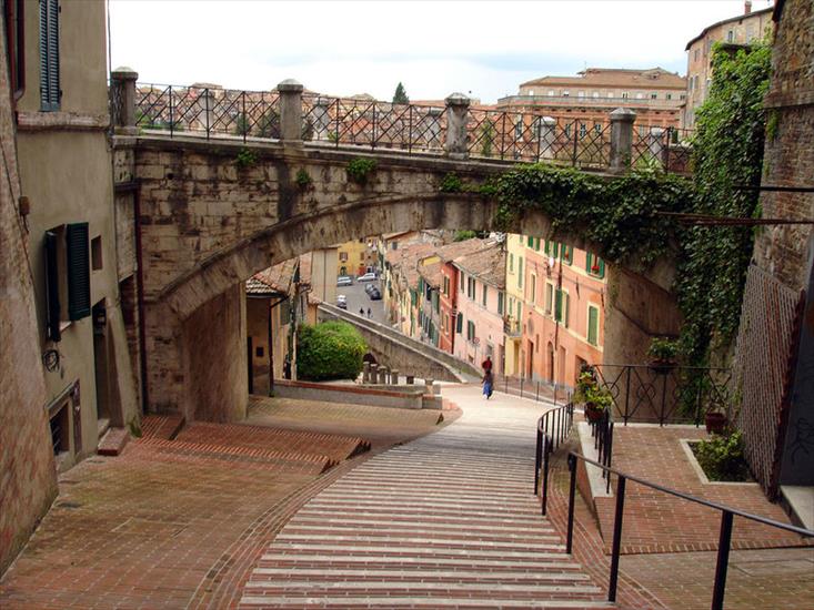 swiat - Perugia-acquedotto01.jpg