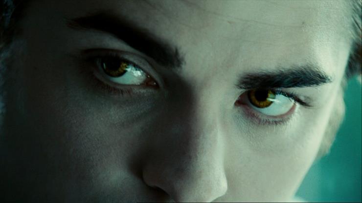 Edward Cullen - THUD.png