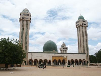 meczety - senegal-Kaolack_MedinaBaayMosque.jpg
