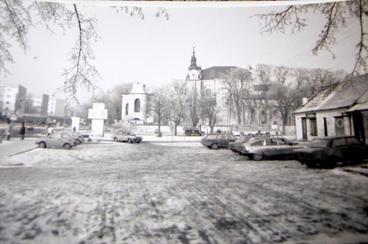 Mój stary Lubartów - Plac po wyburzeniu parterowych budynków.jpg