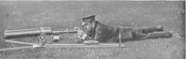 Pistolety i Karabiny Maszynowe - heodor Bergmann Firing the First Model Bergmann Machine Gun.jpg