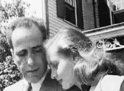 Humphrey Bogart - tumblr_luxqvq6zTw1qbsbnoo2_250.gif