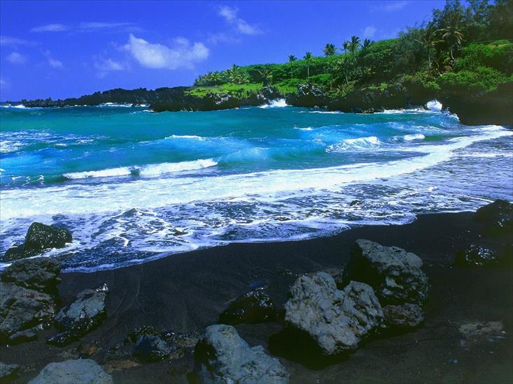 tapety 1280x960 - Black Beach, Maui, Hawaii.jpg