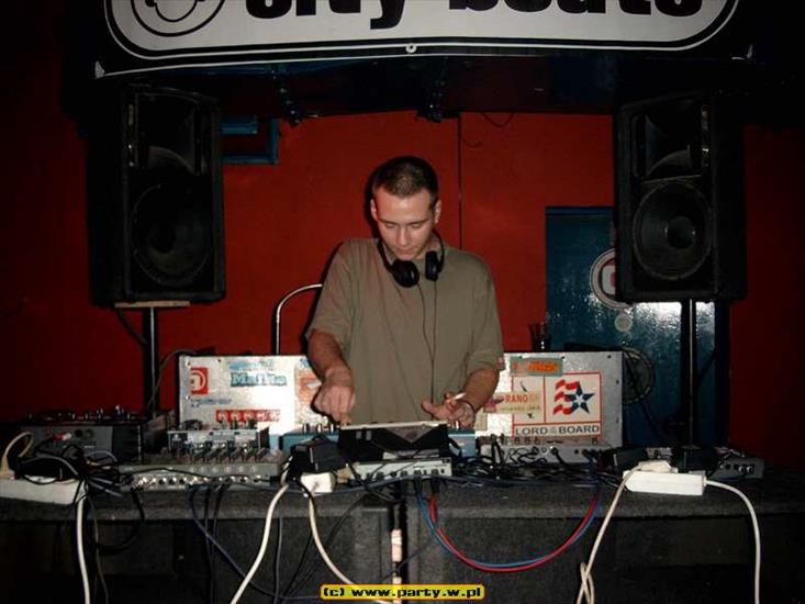 2003.11.08 - City Beats - SIMG5840.JPG