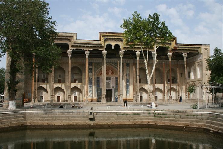 Architektura - Hoja Zayniddin Mosque in Bukhara - Uzbekistan.jpg