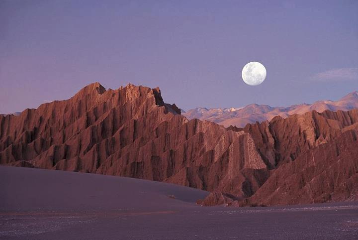 CIEKAWE ZDJĘCIA - Valle de la Luna - Argentina.jpg