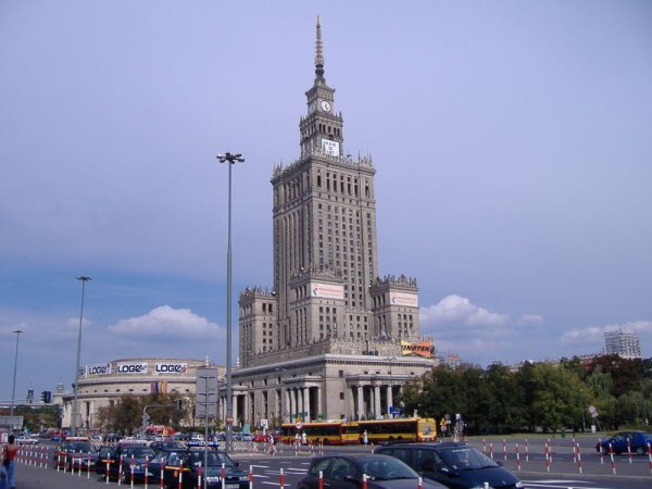ZAMKI W POLSCE - Pałac Kultury i Nauki w Warszawie 2.jpg