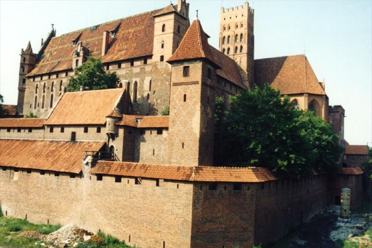 miasta polskie - Zamek w Malborku.jpg