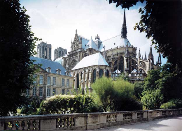 Najpiękniejsze miejsca na świecie - cathedrale_reims_4.jpg