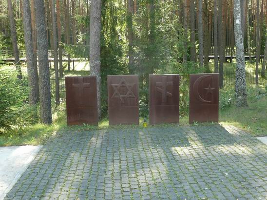 Polski Cmentarz Wojenny w Katyniu Rosja - 8.jpg