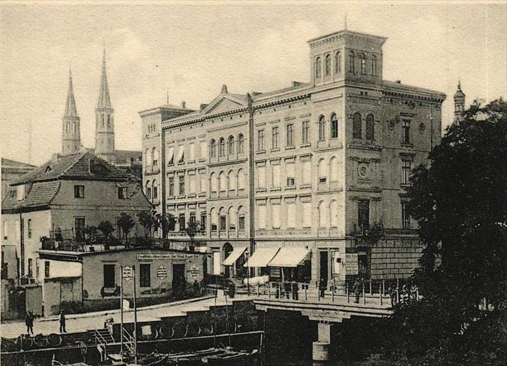 Bydgoszcz na starej fotografii - Ulica Mostowa. Koniec XIX wieku 2.jpg