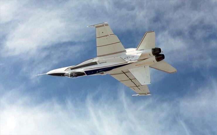Samoloty - x53-active-aeroelastic-wing-1440x900.jpg